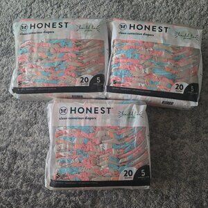 (3) packs of The Honest Company Limited Edition Ice Cream Print Size 5 Diapers